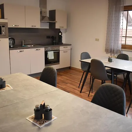 Pansiyon Monteurzimmer, Gaestezimmer, Altötting